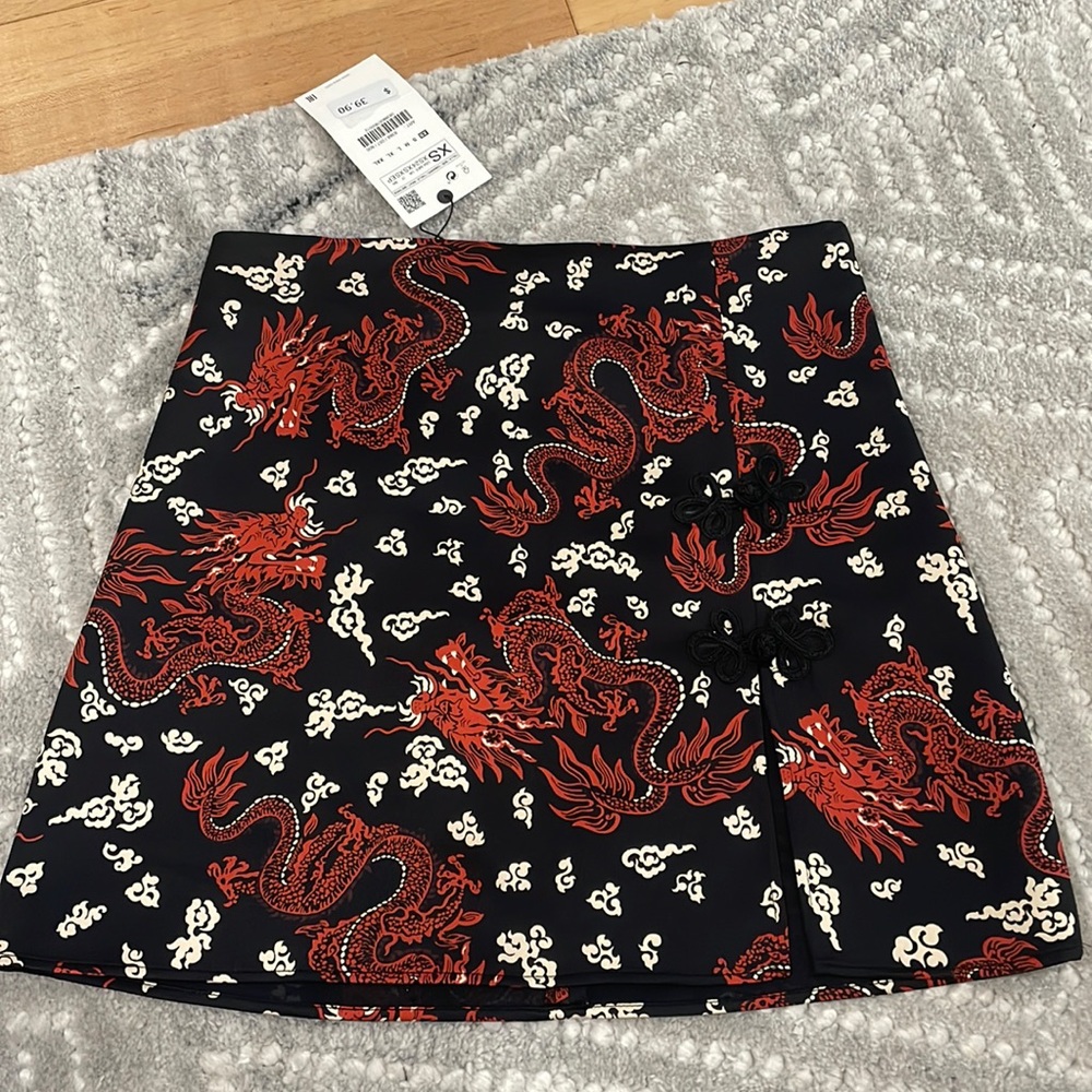 Zara Black Mini Skirt with Red Dragon Motif
